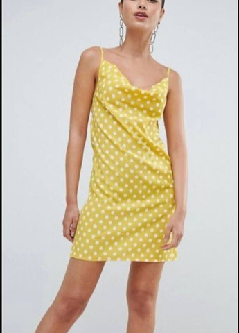 Желтое кэжуал платье Missguided в горошек
