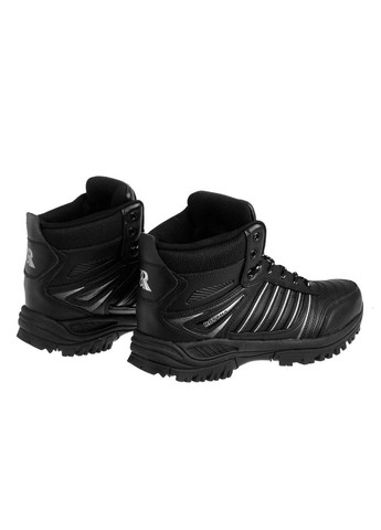 Чорні кросівки Royyna