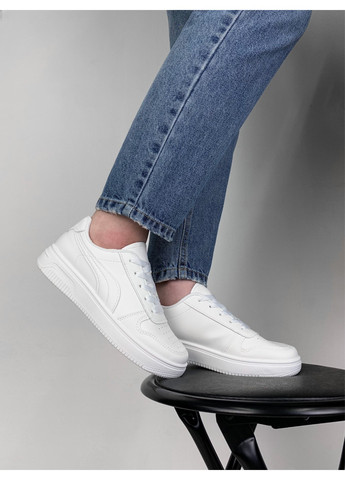 Белые демисезонные белые кроссовки pum Stilli