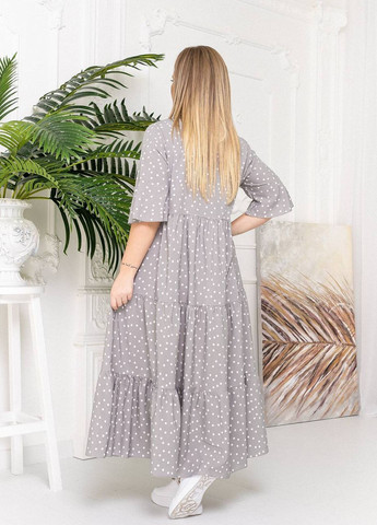 Светло-серое женское длинное платье в горошек серого цвета р.50/54 359128 New Trend
