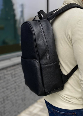 Чоловічий рюкзак з екошкіри чорного кольору повсякденний універсальний Holiday No Brand (258290288)