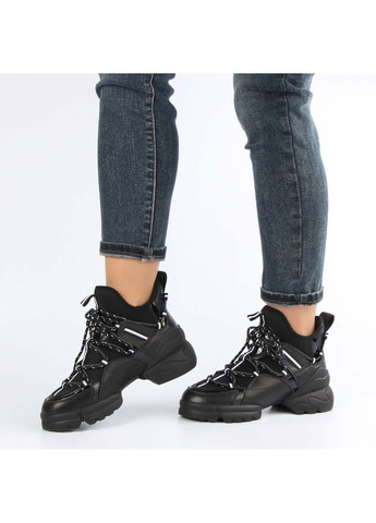 Черные демисезонные женские кроссовки 195663 Buts