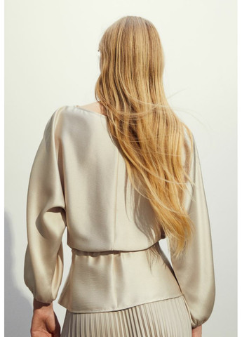 Жіноча сатинова блузка Н&М (56481) S Світло-бежева H&M (270748145)