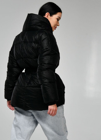Чорна зимня жіноча зимова куртка X-Woyz