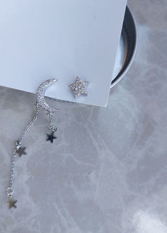 Жіночі сережки цвяшки висячі асиметричні місяць та зорі MK1113 срібний DeKolie (264077882)