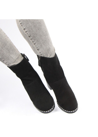 Зимние женские ботинки на каблуке 17652 Glossi из натуральной замши