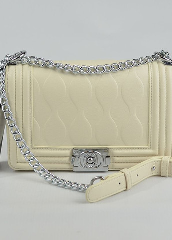 Бежевая женская маленькая сумка клатч на цепочке, молодежная модная популярная мини сумочка на плечо No Brand (266701152)