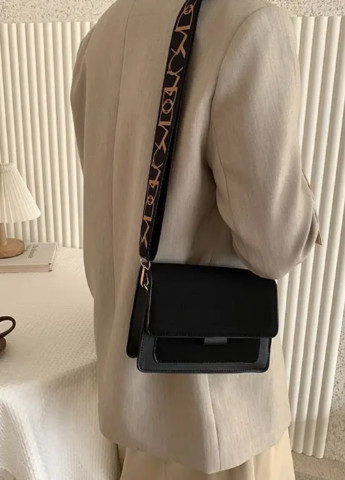 Жіноча класична сумочка через плече крос-боді на ремінці бархатна велюрова замшева чорна No Brand (257007435)