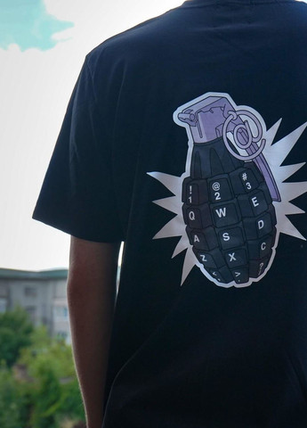 Футболка BEZLAD t-shirt grenade / thirteen (271132342)