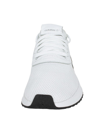 Белые кроссовки женские adidas