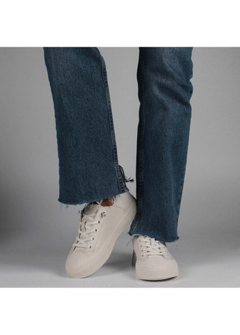 Белые демисезонные женские кроссовки 198942 Buts