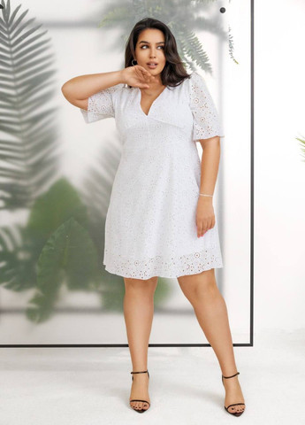 Белое женское платье цвет белый р.48/50 434801 New Trend