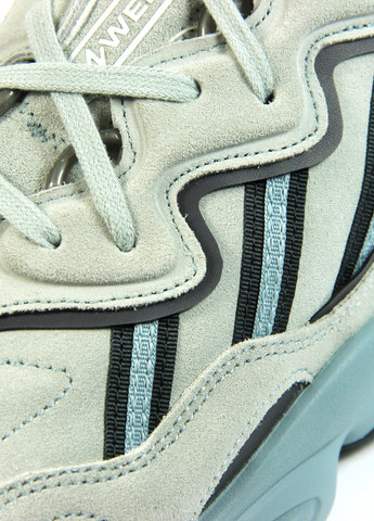 Серые демисезонные мужские кроссовки ozweego hp6388 adidas