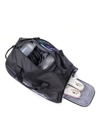Спортивна сумка M NH19SN002 black Naturehike (258985813)