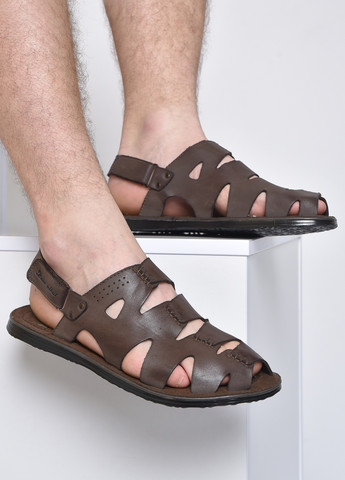 Пляжные сандалии мужские коричневого цвета на липучке Let's Shop на липучке