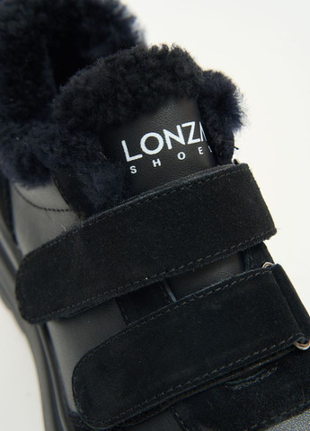 Черные зимние кроссовки 181024 Lonza