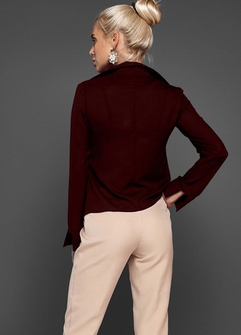 Бордовая классическая блуза с оригинальным разрезом спереди Jadone Fashion