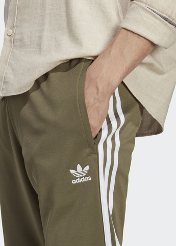 Хаки спортивные демисезонные брюки adidas