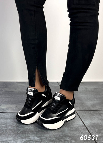 Чорно-білі осінні демисезонні кросівки No Brand