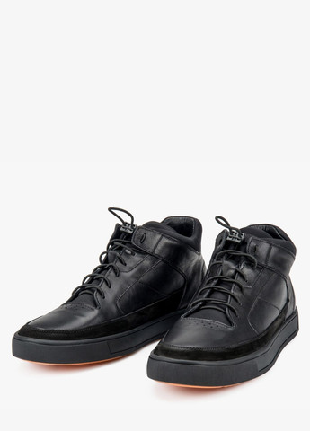 Черные ботинки ES8