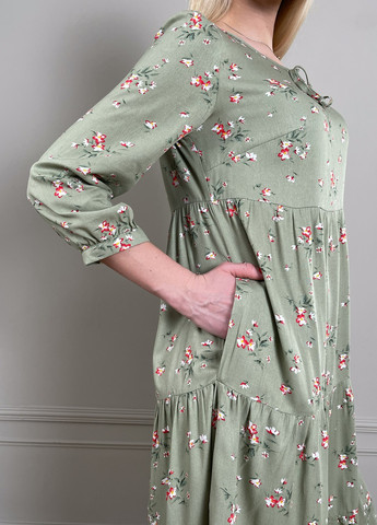 Оливковое кэжуал платье миди колокол, а-силуэт BeART с цветочным принтом