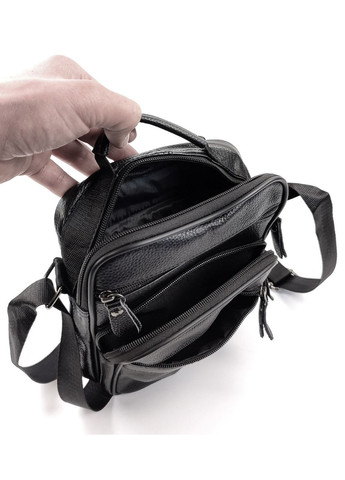 Якісна шкіряна сумка чоловіча з ручкою для долоні KO-021-2 18x22x7-9 Чорна JZ (259578222)