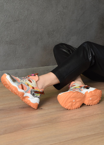 Оранжевые демисезонные кроссовки женские оранжевого цвета на шнуровке Let's Shop
