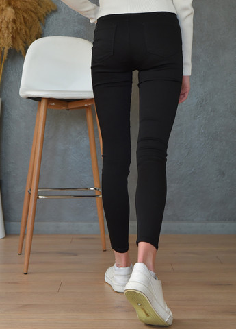 Черные демисезонные зауженные джинсы подростковые черного цвета размер 25 Let's Shop