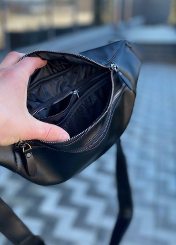 Нагрудная сумка бананка экокожа черного цвета универсальная Space Freeport No Brand (258260650)