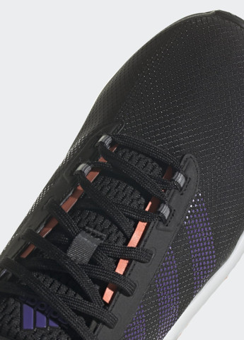 Черные всесезонные кроссовки avryn adidas