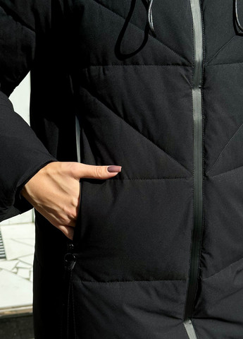 Чорна зимня довге жіноче зимове пальто чорне 603342 Towmy