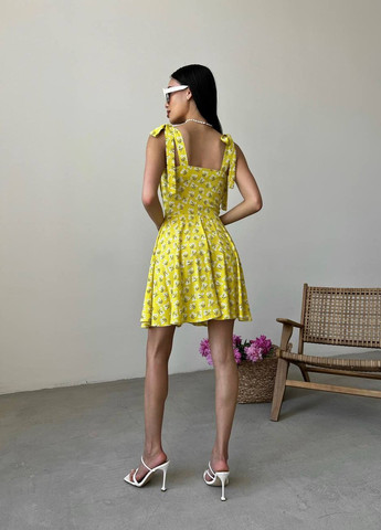 Желтое женское платье с завязками на плечах цвет желтый р.42 438062 New Trend