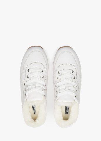 Білі зимовий кросівки, колір білий Estro
