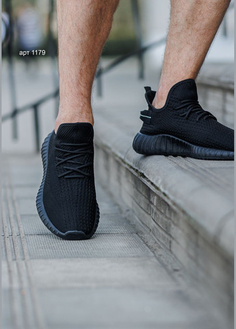 Черные летние мужские кроссовки black No Brand YeeZy 350v2