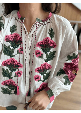 Молочная колоритная молочная рубашка вышиванка с розовыми цветами на пуговицах, женская сорочка с цветочной вышивкой, этно рубашка вышиванка узор цветочный прямой, свободная хлопок, полиэстер (350909635)