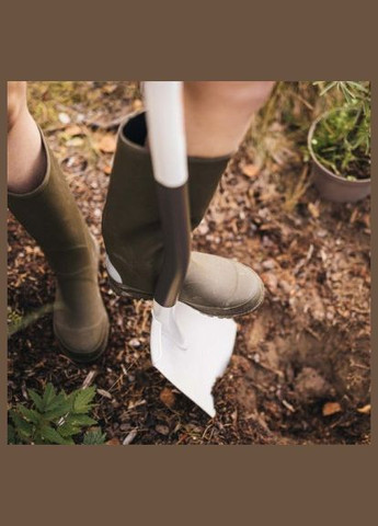 Лопата облегченная закругленная White (1067540) Fiskars (330798410)
