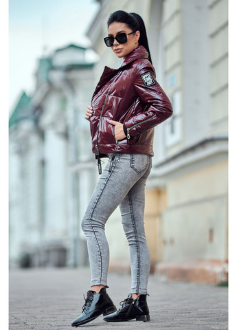 Темно-червона демісезонна куртка-косуха 1630.4297 Seventeen