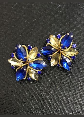 Серьги пусеты из страз No Brand (331288545)