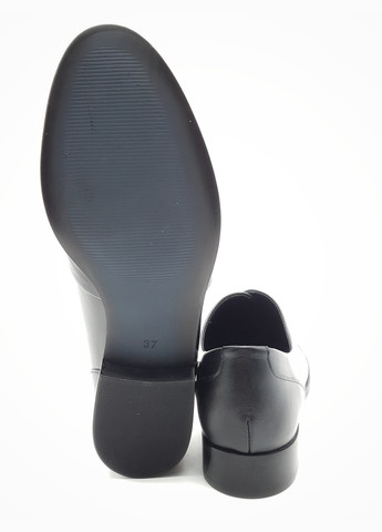Жіночі туфлі чорні шкіряні P-17-10 24 см (р) patterns (259299752)