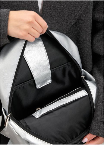 Жіночий класичний міський рюкзак з екошкіри Срібний (38950251235) Sambag (368833607)
