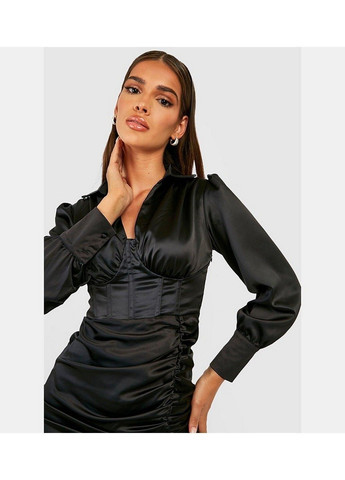 Чорна коктейльна сукня Boohoo однотонна