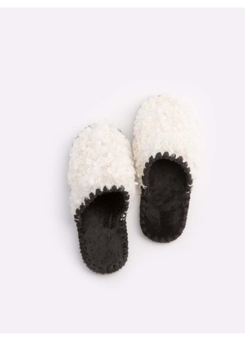 Белые домашние тапочки Family Story