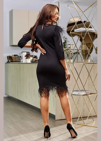 Чорна сукня силуетна Seventeen