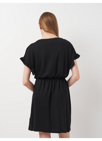 Черное кэжуал платье H&M однотонное