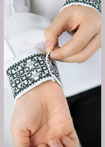 Біла вишиванка для хлопчика з натурального льону з традиційним орнаментом візерунок орнамент льон (341491601)