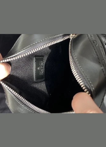 Чоловіча сумка месенджер з логотипом 21х17х6 см еко-шкіра No Brand (328908521)
