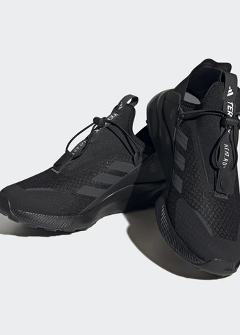 Черные всесезонные кроссовки terrex voyager 21 slip-on heat.rdy adidas