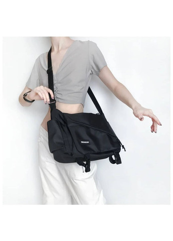 Сумка-месенджер чорна спортивна містка на 5 зручних відділень крос боді мінімалізм панк гранж класична базова в азійському стилі No Brand (315502000)