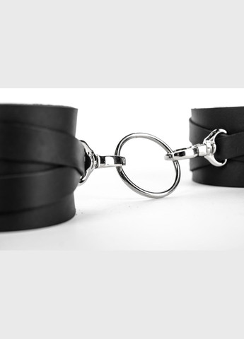 Натуральна шкіра наручники палітурка з кільцем Needle 440 No Brand (296794058)