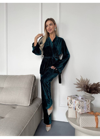 Женский прогулочный костюм из бархата изумрудного цвета 36078 No Brand (370011960)